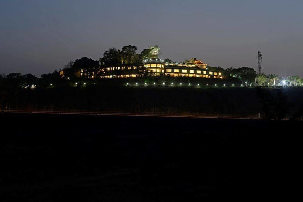 The Dukes Retreat Khandala Lonavala Exteriér fotografie